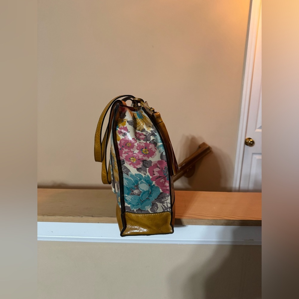 Patricia Nash First Bloom Leather Tote — New With Tags — Never Carried - Picture 6 of 14